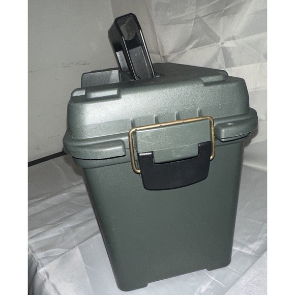 Cabela’s 3664 Plastic Dry-Storage Ammo Box/Can Tactical-Green flip top/ Good - Picture 12 of 16
